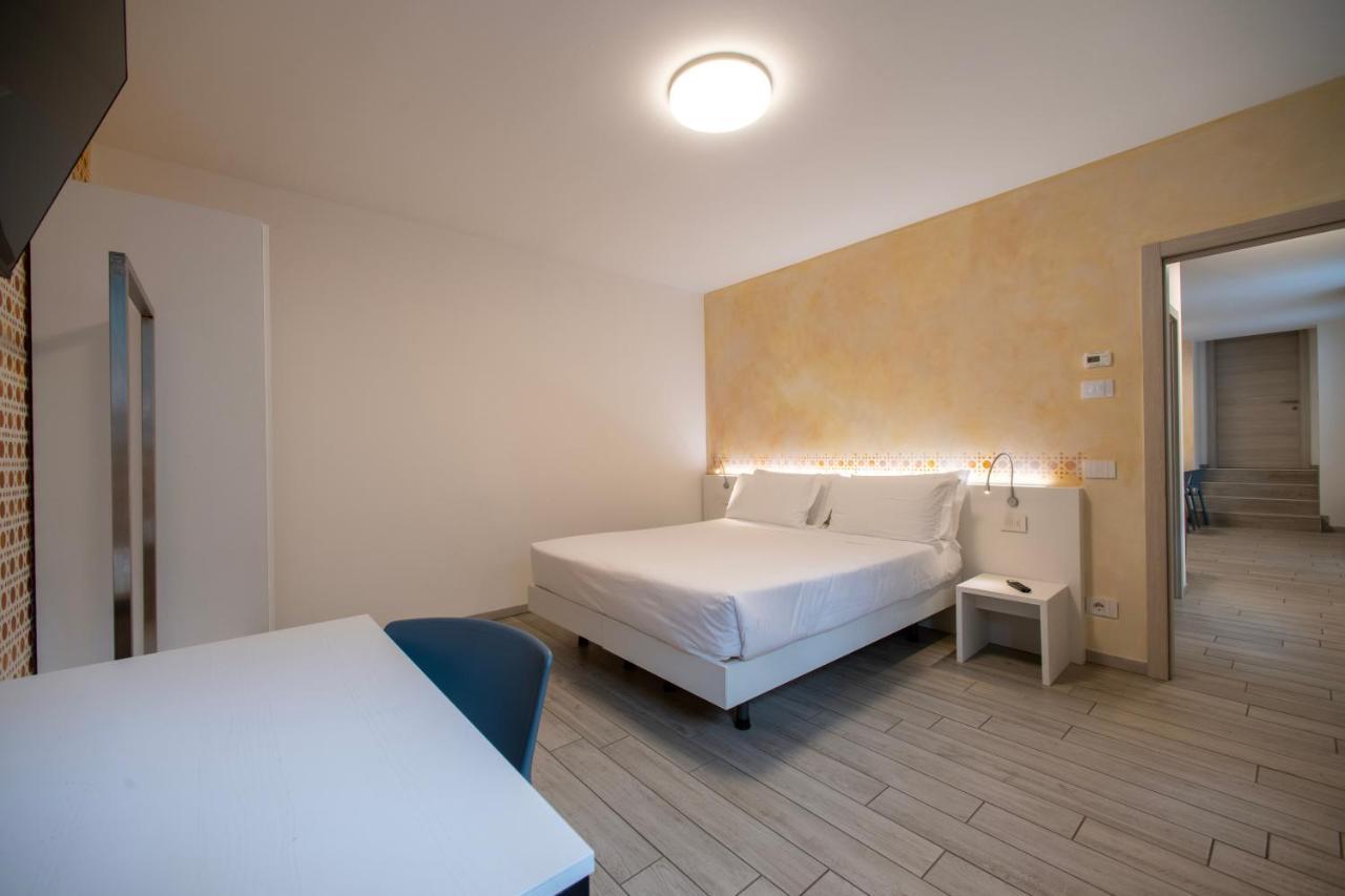 Cityu - Grazioli 27 Trento Centro Con Parcheggio Privato Gratuito Экстерьер фото
