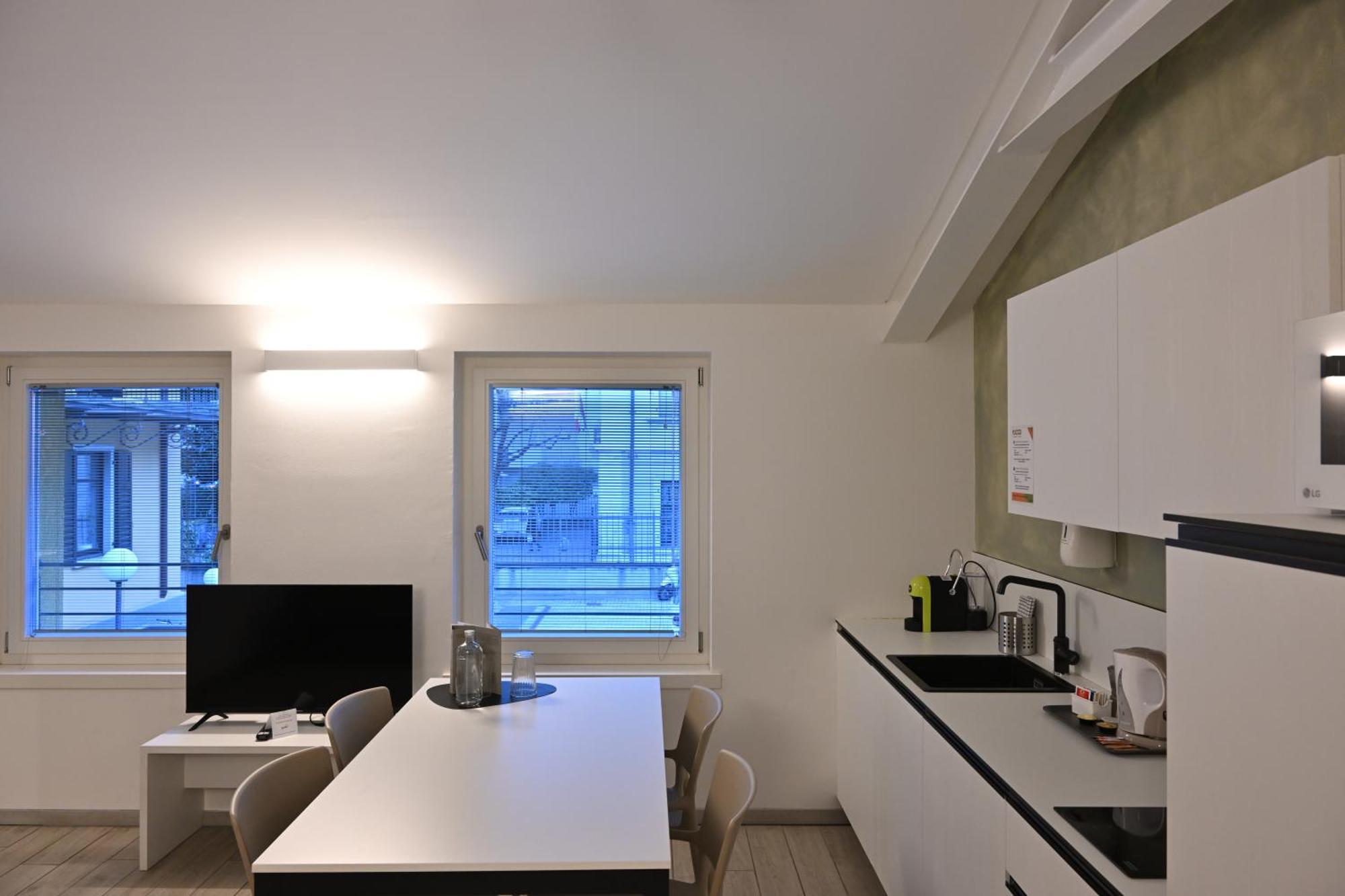Cityu - Grazioli 27 Trento Centro Con Parcheggio Privato Gratuito Экстерьер фото